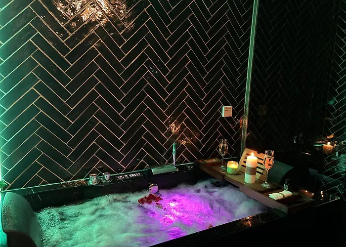 Апартаменты Cocon D'amour - Old